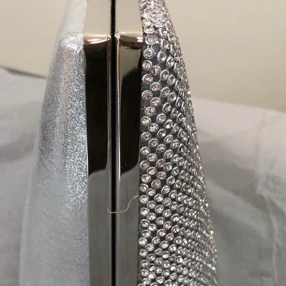 NEW - Crystal Silver Clutch Bag - Picture 5 of 7